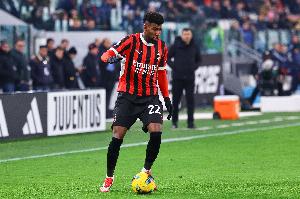 开云集团官网-罗马诺：租借1年+1000万选择买断费，贝西克塔斯正加速敲定埃默森