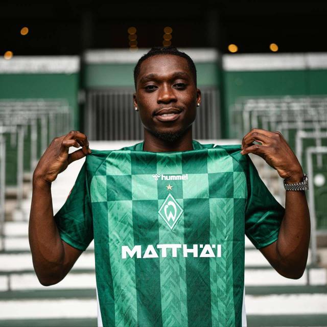 1725102679032078500.jpg 开云体育-德甲关窗日:莱比锡RB一进一出 多特放走阿莱