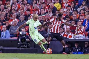 开云体育官网-双子星!本赛季五大联赛过人15+仅2人:亚马尔18次、尼科16次