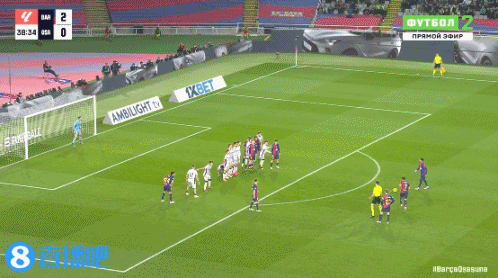 开云体育官网-可惜！费兰-托雷斯任意球直接攻门击中横梁！险些梅开二度