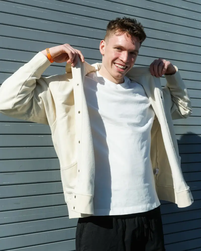 开云体育-你打几分?克内克特社媒晒出自己的秋装造型