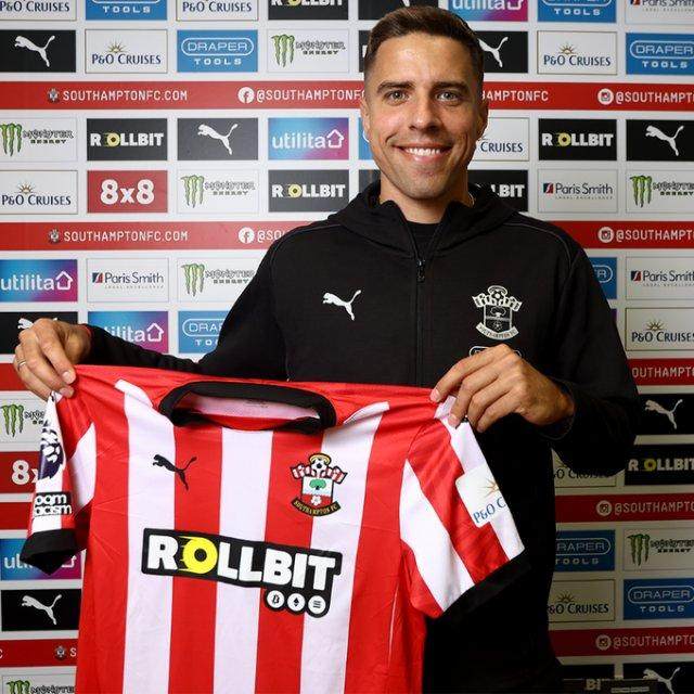 开云体育官网-【早报】阿德耶米2射1传，助多特暂登顶！