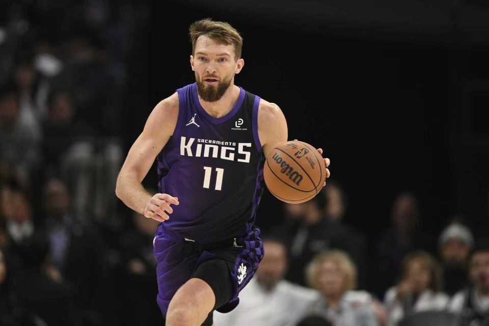 开云体育登录-威少时隔7年26+6+6三分!国王灭奇才首次4连胜 小萨时隔27场复出