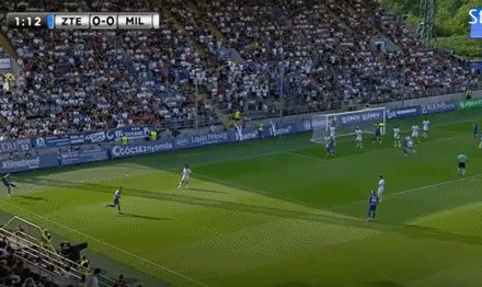 开云体育官网-【热身】30分钟丢3球 AC米兰2比3负于匈牙利球会