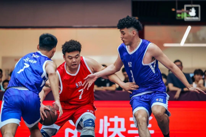 开云体育-粤BA｜为城而战！广州队全阵集结，备战冲刺2026年粤BA|广东省|篮球|男子篮球联赛|赛事|广东省男子篮球联赛_新浪体育_新浪新闻